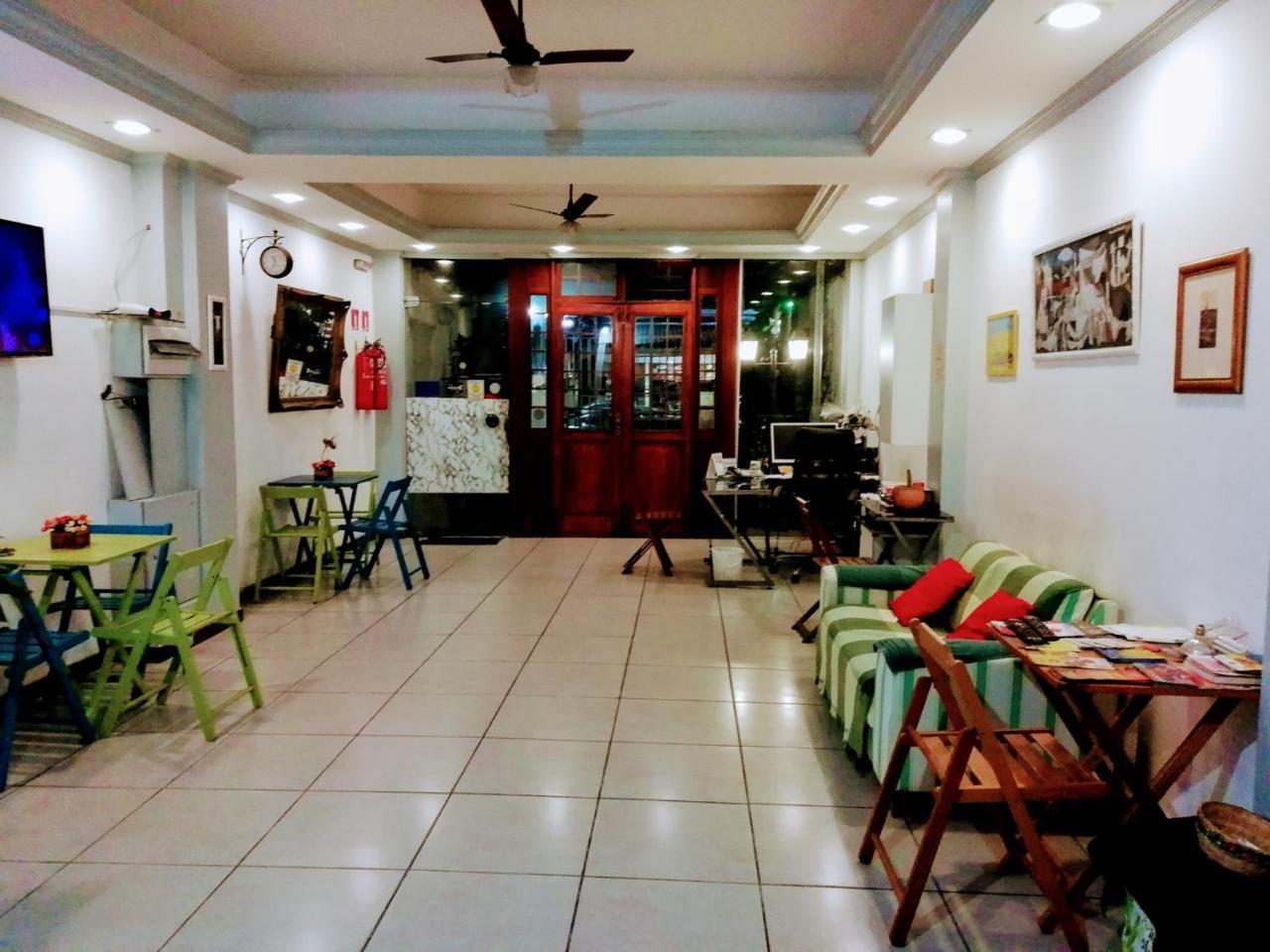 Rio Vermelho Albergue *